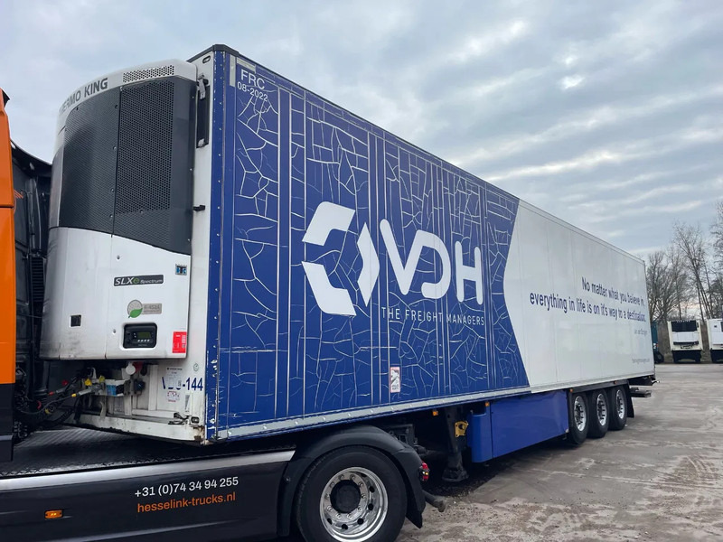 Schmitz Cargobull SKO 24 Thermo King SLXe Spectrum Multi temp Dhollandia LBW 2T 270H 250B Blumen - Isothermal semi-trailer: picture 1 Schmitz Cargobull SKO 24 Thermo King SLXe Spectrum Multi temp Dhollandia LBW 2T 270H 250B Blumen - Isothermal semi-trailer: picture 1