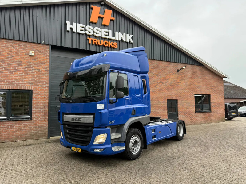 DAF CF 400 Space Cab side ACC 4x2 615.010KM! NL Truck - Tractor unit: picture 1 DAF CF 400 Space Cab side ACC 4x2 615.010KM! NL Truck - Tractor unit: picture 1