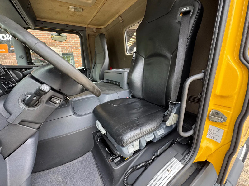 Scania P280 4X2 Dagcabine Airco EURO 6 NL Truck 803.430KM - Tractor unit: picture 5 Scania P280 4X2 Dagcabine Airco EURO 6 NL Truck 803.430KM - Tractor unit: picture 5