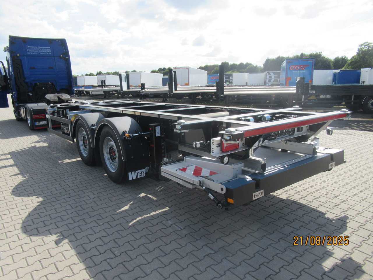 System Trailers BDF-System, Standard ohne Zulassung, mit Ladebordwand - Closed box trailer: picture 4 System Trailers BDF-System, Standard ohne Zulassung, mit Ladebordwand - Closed box trailer: picture 4