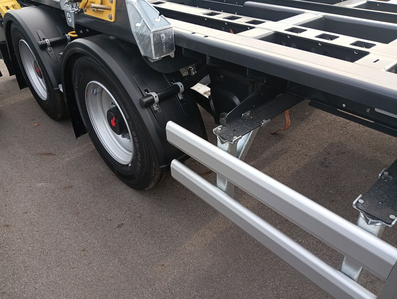 Roll-off/ Skip trailer Hüffermann 2-A-MINI-CARRIER SAFETYFIX VERZINKT NEU TOP-PREI: picture 14