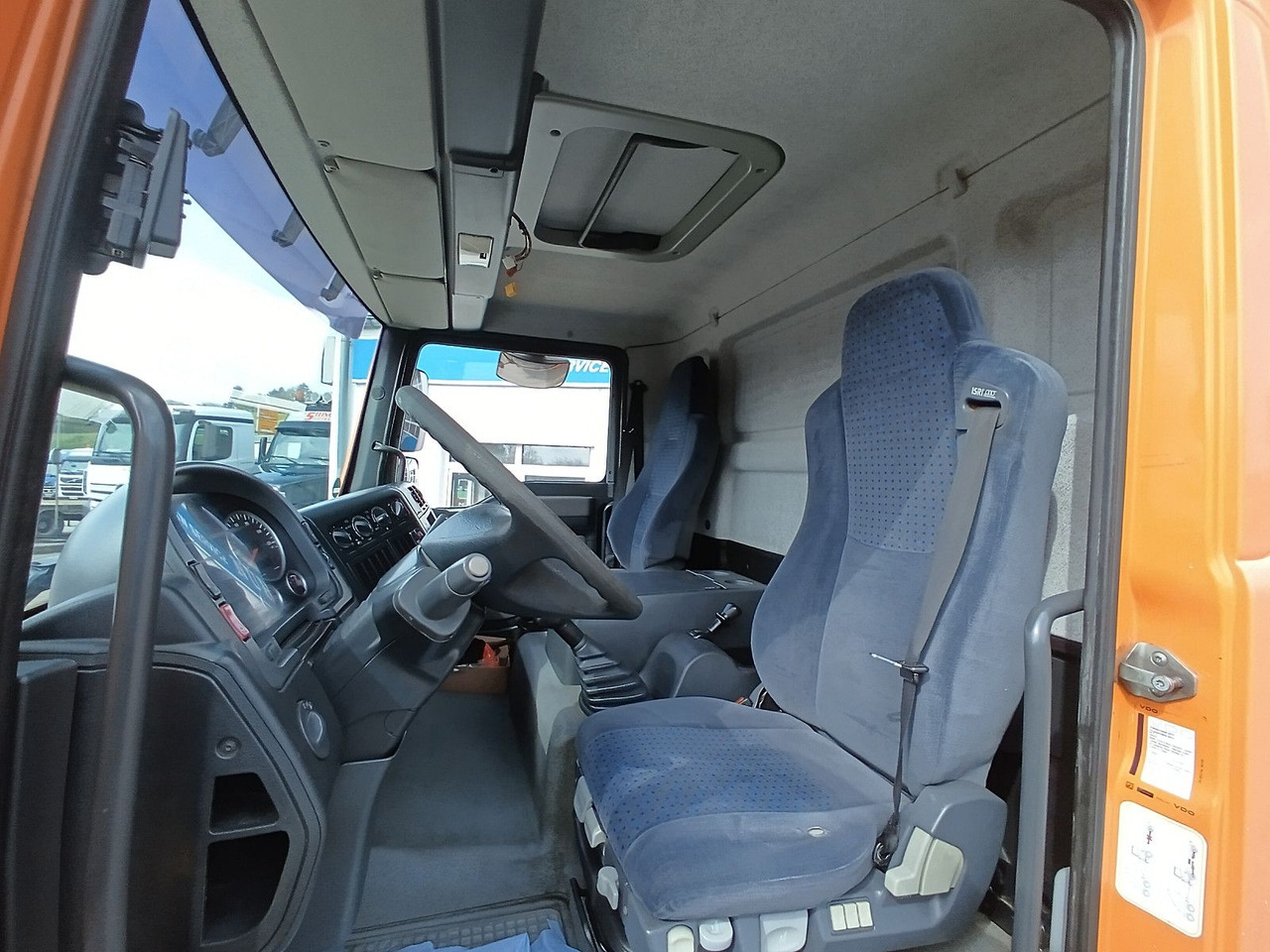 Leasing of  MAN TGL 12.210 4x2 KLIMA,AHK, 7,3m SCHWARZMÜLLER TÜV MAN TGL 12.210 4x2 KLIMA,AHK, 7,3m SCHWARZMÜLLER TÜV: picture 12