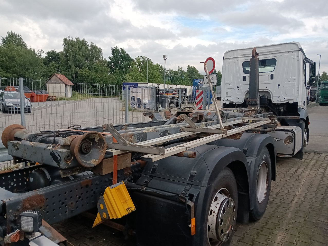 Mercedes-Benz 2545 6x2 Lenk/Lift MEILLER RK2070 Luft/Luft - Cab chassis truck: picture 3 Mercedes-Benz 2545 6x2 Lenk/Lift MEILLER RK2070 Luft/Luft - Cab chassis truck: picture 3