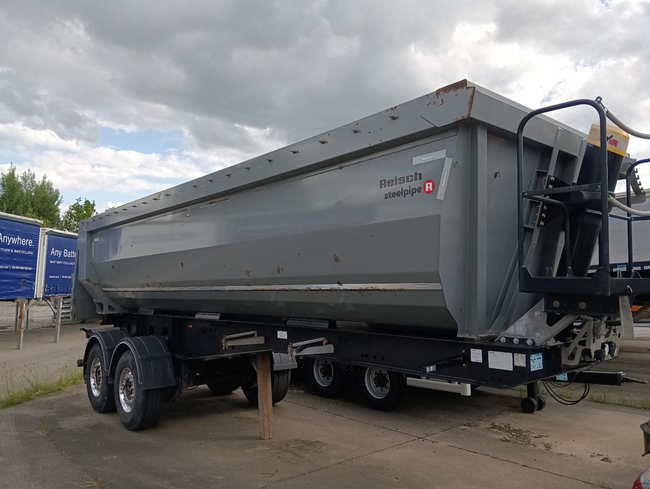 Reisch RHKS-2-SR07 25m3 2-A HARDOX ALCOA FullOption5,3t - Tipper semi-trailer: picture 5 Reisch RHKS-2-SR07 25m3 2-A HARDOX ALCOA FullOption5,3t - Tipper semi-trailer: picture 5