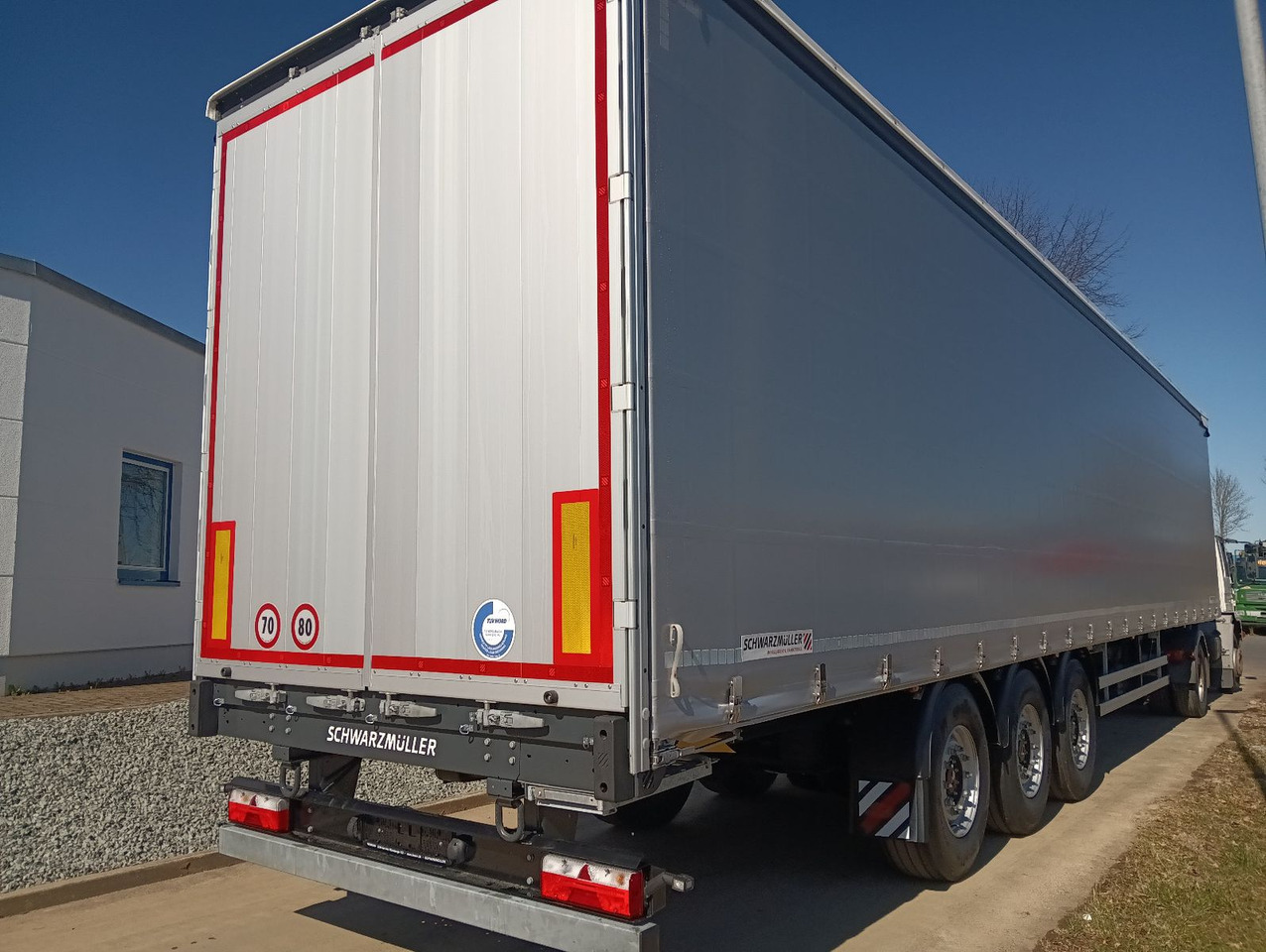 Schwarzmüller ASSE STERZANTE, TETTUCIO APRIBILE HUBDACH LENKAC - Curtainsider semi-trailer: picture 3 Schwarzmüller ASSE STERZANTE, TETTUCIO APRIBILE HUBDACH LENKAC - Curtainsider semi-trailer: picture 3
