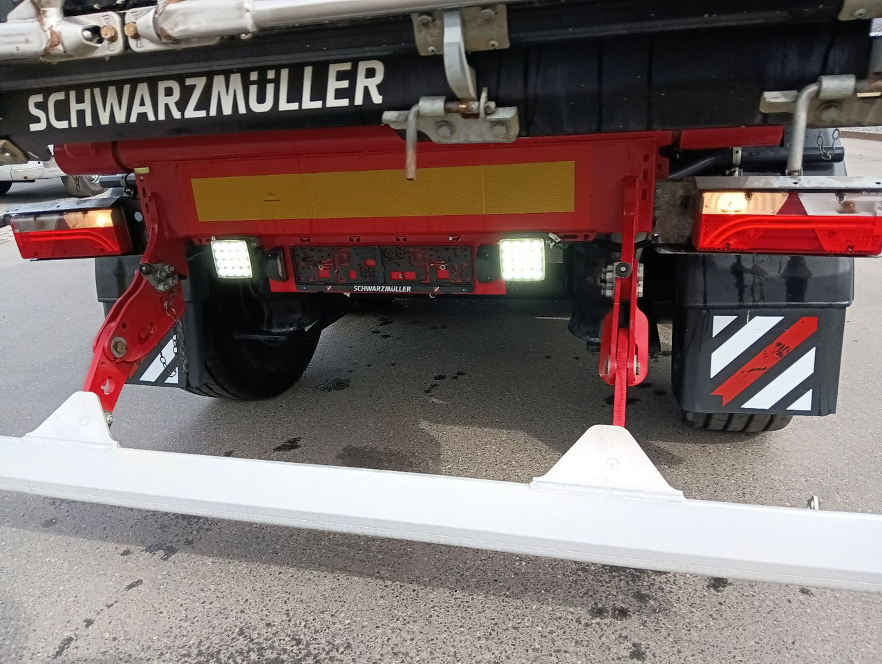 New Tipper semi-trailer Schwarzmüller K-Serie ALU 54m3 Getreide  6250kg TopZustand: picture 12