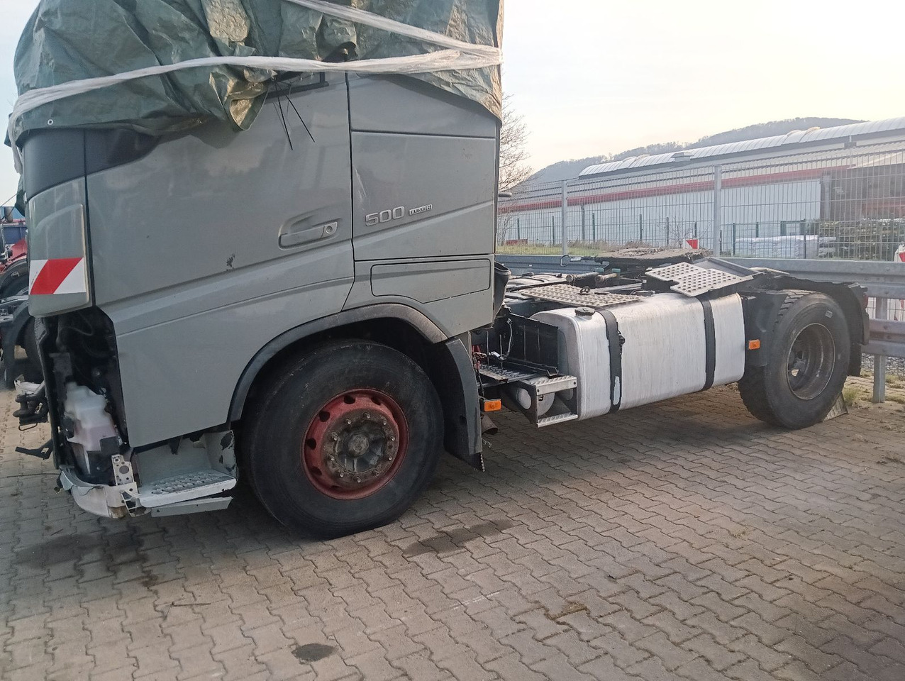 Volvo FH 500 Globe CRAWLER Hydr.,Luft/Luft Motor läuft - Tractor unit: picture 4 Volvo FH 500 Globe CRAWLER Hydr.,Luft/Luft Motor läuft - Tractor unit: picture 4