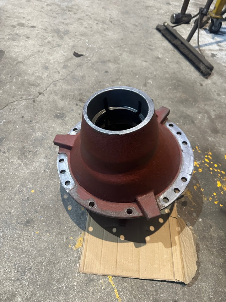 LIEBHERR Differential Carrier Part Number 10342388 - All terrain crane: picture 1 LIEBHERR Differential Carrier Part Number 10342388 - All terrain crane: picture 1