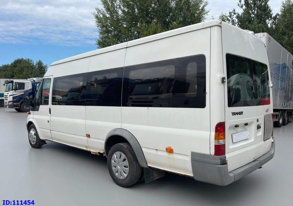 FORD Transit Manual 17-seater - Minibus, Passenger van: picture 5 FORD Transit Manual 17-seater - Minibus, Passenger van: picture 5