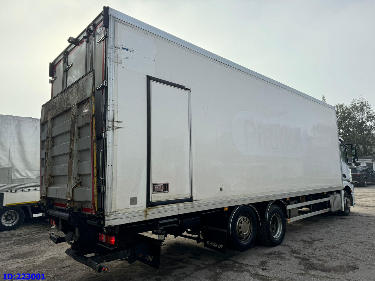 MERCEDES-BENZ Antos 2540 6x2 Euro6 - Refrigerator truck: picture 4 MERCEDES-BENZ Antos 2540 6x2 Euro6 - Refrigerator truck: picture 4