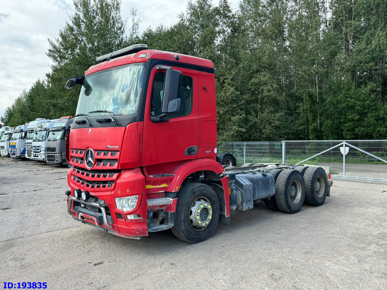 MERCEDES-BENZ Arocs 2840 6x4 Manual Euro6 - Cab chassis truck: picture 1 MERCEDES-BENZ Arocs 2840 6x4 Manual Euro6 - Cab chassis truck: picture 1