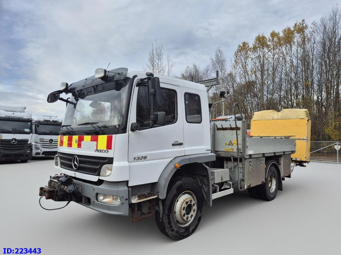 MERCEDES-BENZ Atego 1326 4×4 - Dropside/ Flatbed truck: picture 1 MERCEDES-BENZ Atego 1326 4×4 - Dropside/ Flatbed truck: picture 1
