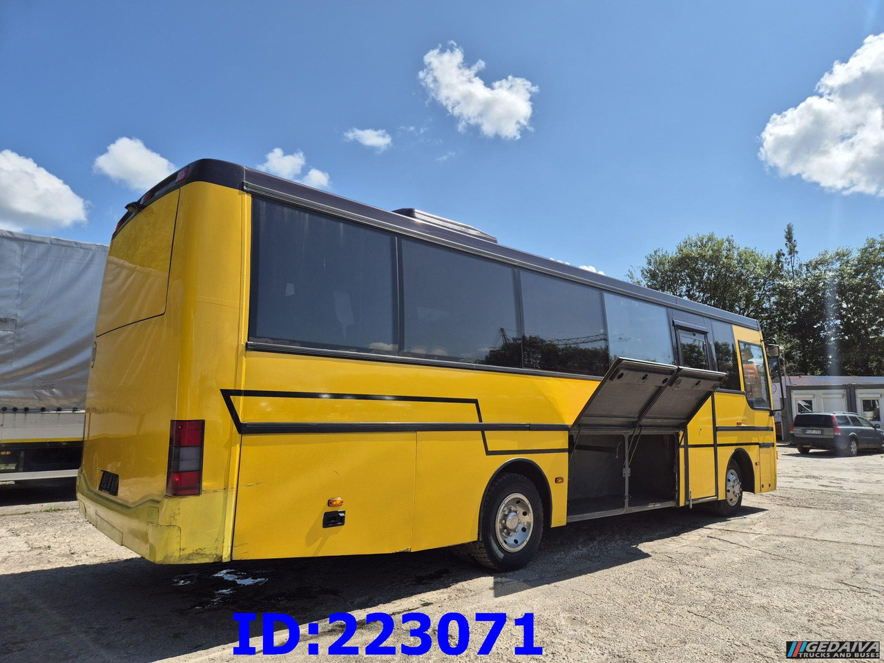 MERCEDES-BENZ Atego / Tourino / Sunrider 33 place - Coach: picture 5 MERCEDES-BENZ Atego / Tourino / Sunrider 33 place - Coach: picture 5