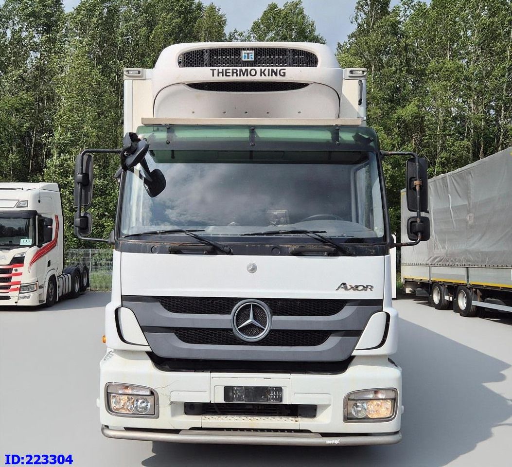 MERCEDES-BENZ Axor 1829 Euro5 - Refrigerator truck: picture 2 MERCEDES-BENZ Axor 1829 Euro5 - Refrigerator truck: picture 2