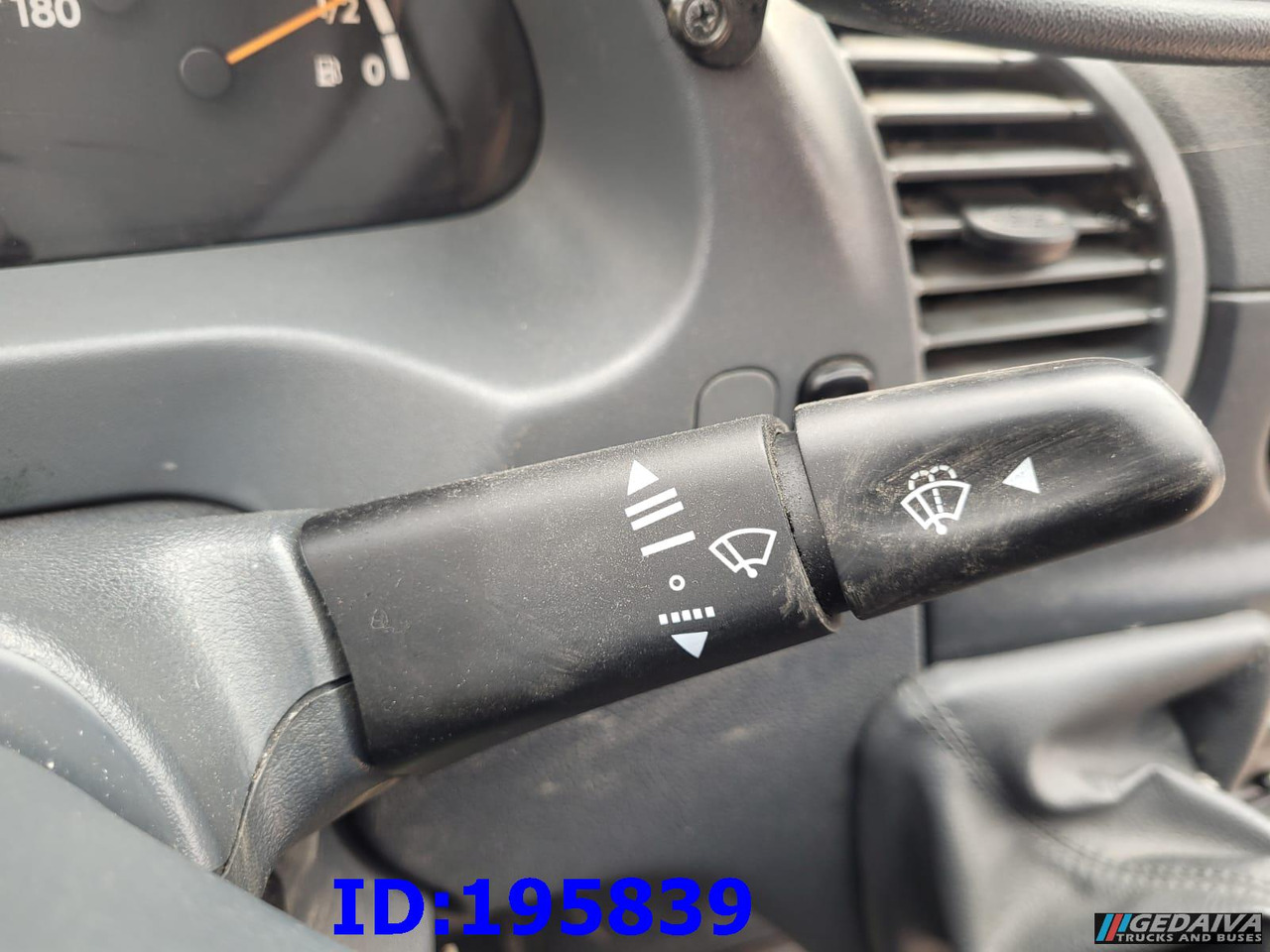 Coach MERCEDES-BENZ Sprinter 416 Pegabus 17place: picture 13