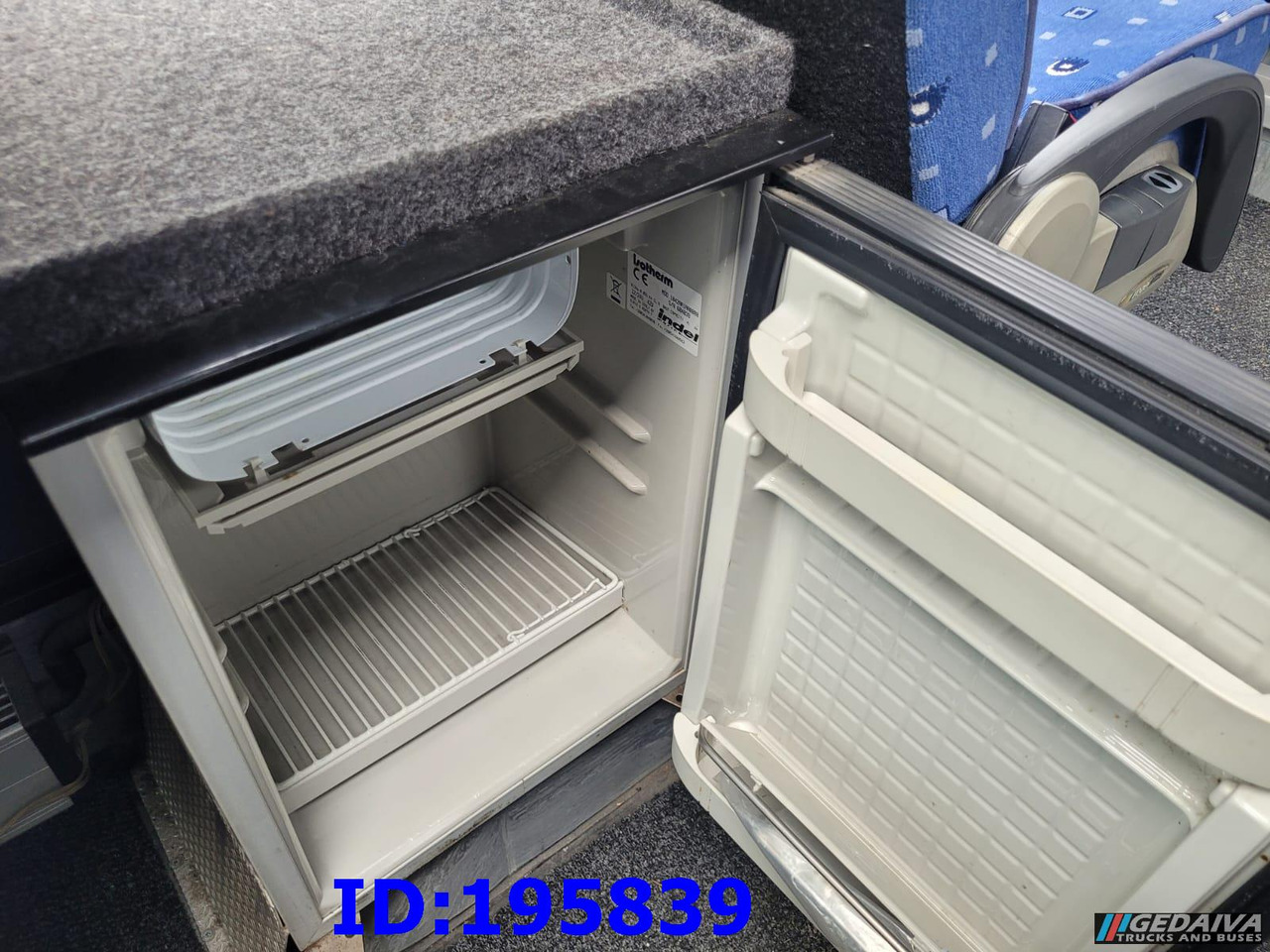 Coach MERCEDES-BENZ Sprinter 416 Pegabus 17place: picture 20