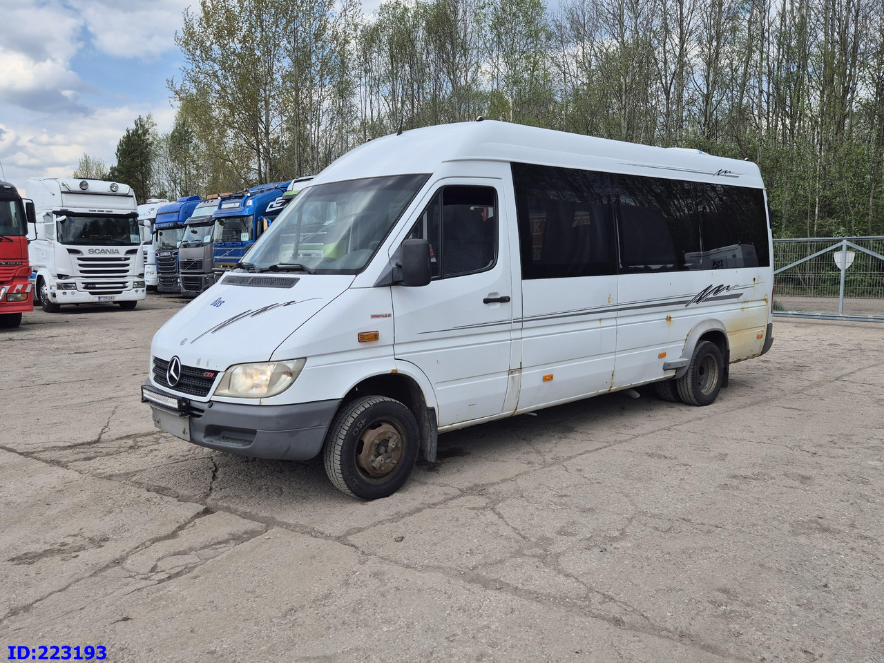 MERCEDES-BENZ Sprinter 416 VIP AC 17-seater - Minibus, Passenger van: picture 1 MERCEDES-BENZ Sprinter 416 VIP AC 17-seater - Minibus, Passenger van: picture 1