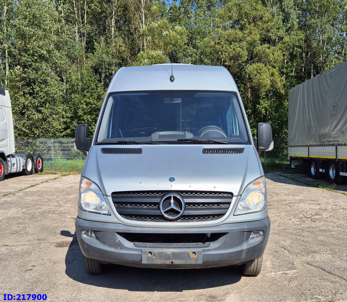 MERCEDES-BENZ Sprinter 516 - VIP -  17 places - Coach: picture 2 MERCEDES-BENZ Sprinter 516 - VIP -  17 places - Coach: picture 2