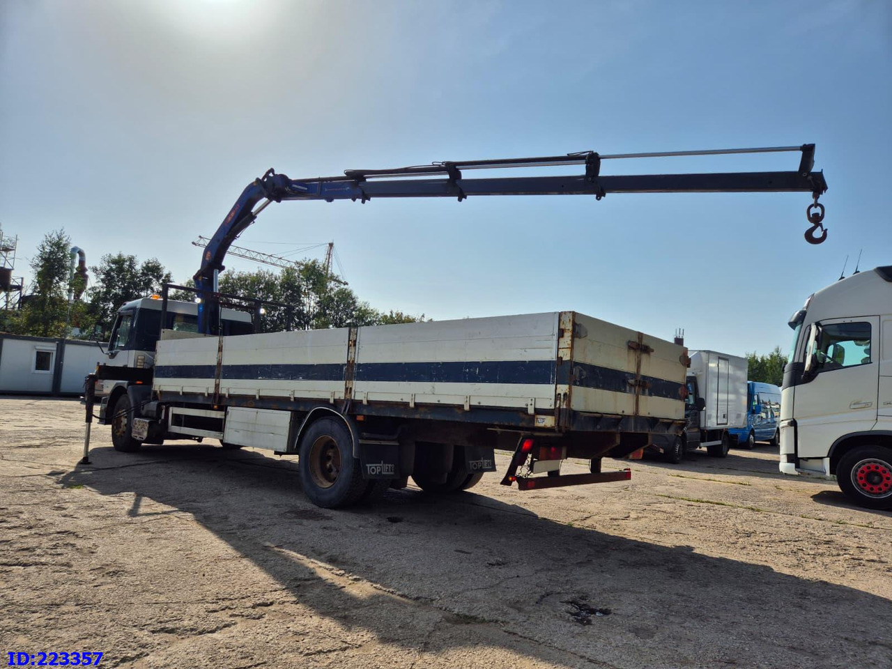 RENAULT Premium 210 4x2 Crane PM - Timber truck: picture 5 RENAULT Premium 210 4x2 Crane PM - Timber truck: picture 5