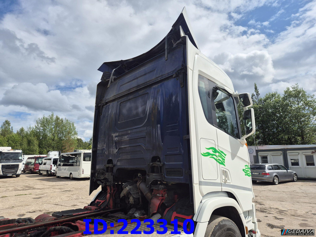 SCANIA R650 V8 8x4 BIG AXLES - Cab chassis truck: picture 4 SCANIA R650 V8 8x4 BIG AXLES - Cab chassis truck: picture 4
