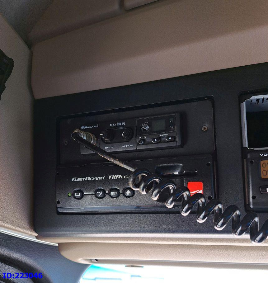 Tractor unit MERCEDES-BENZ Actros 1843 Euro6: picture 14