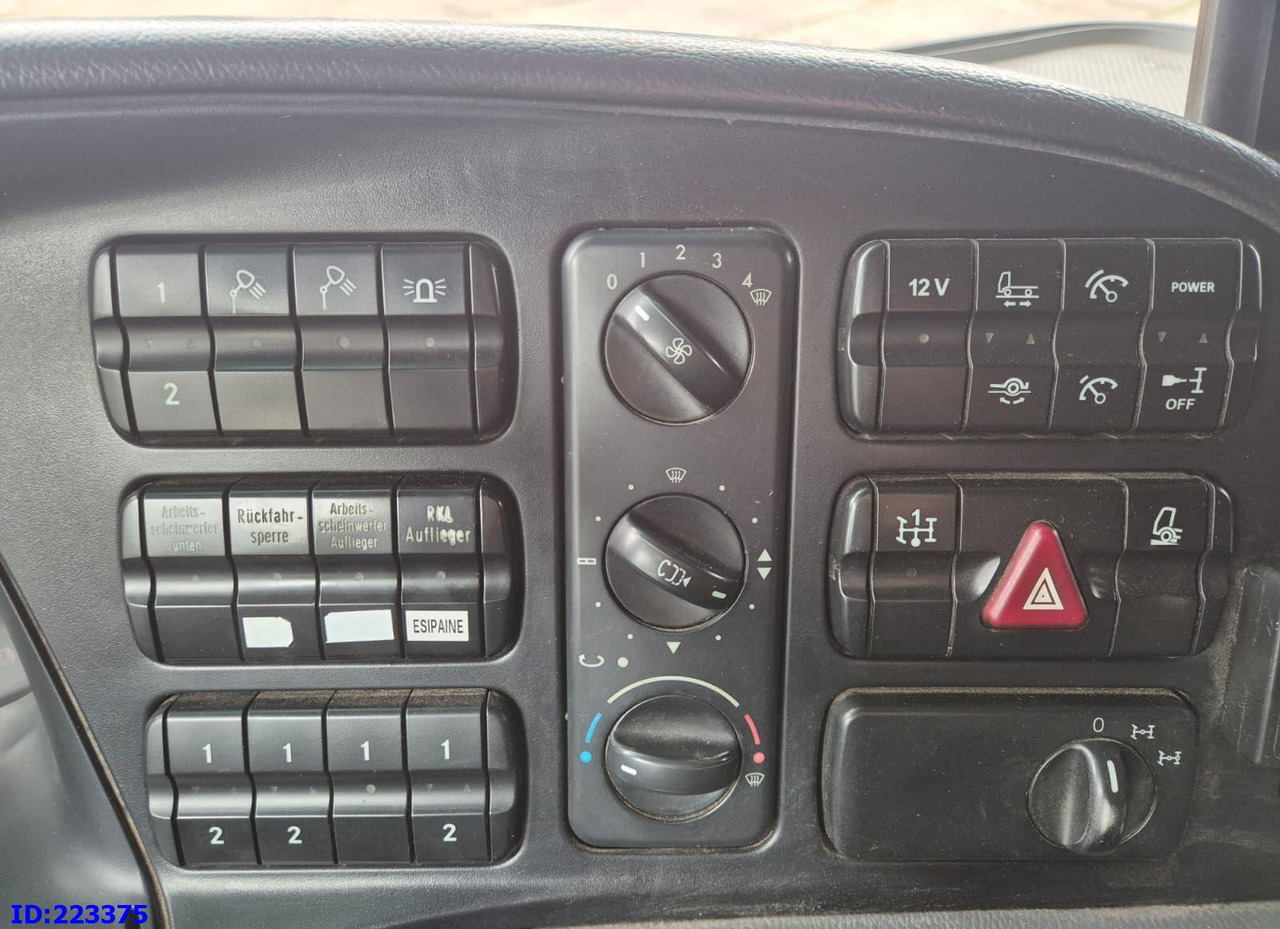 Tractor unit MERCEDES-BENZ Actros 4160 8x4  Big axle - Retarder: picture 15