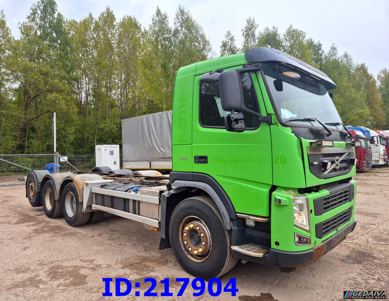 VOLVO FM 410HP 8x4 (Steering axle) - Cab chassis truck: picture 3 VOLVO FM 410HP 8x4 (Steering axle) - Cab chassis truck: picture 3