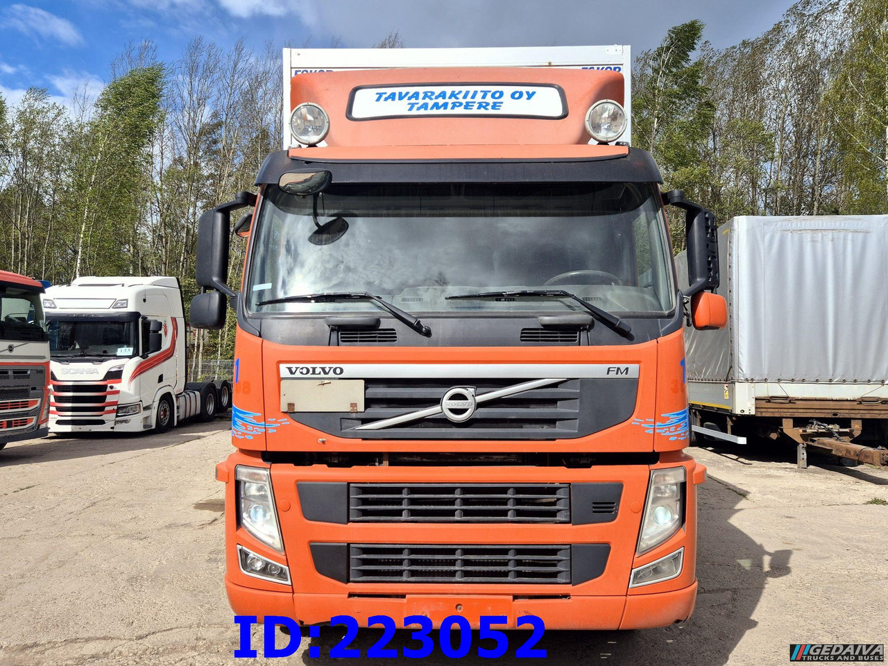VOLVO FM11 450HP 6x2 Euro5 - Box truck: picture 2 VOLVO FM11 450HP 6x2 Euro5 - Box truck: picture 2