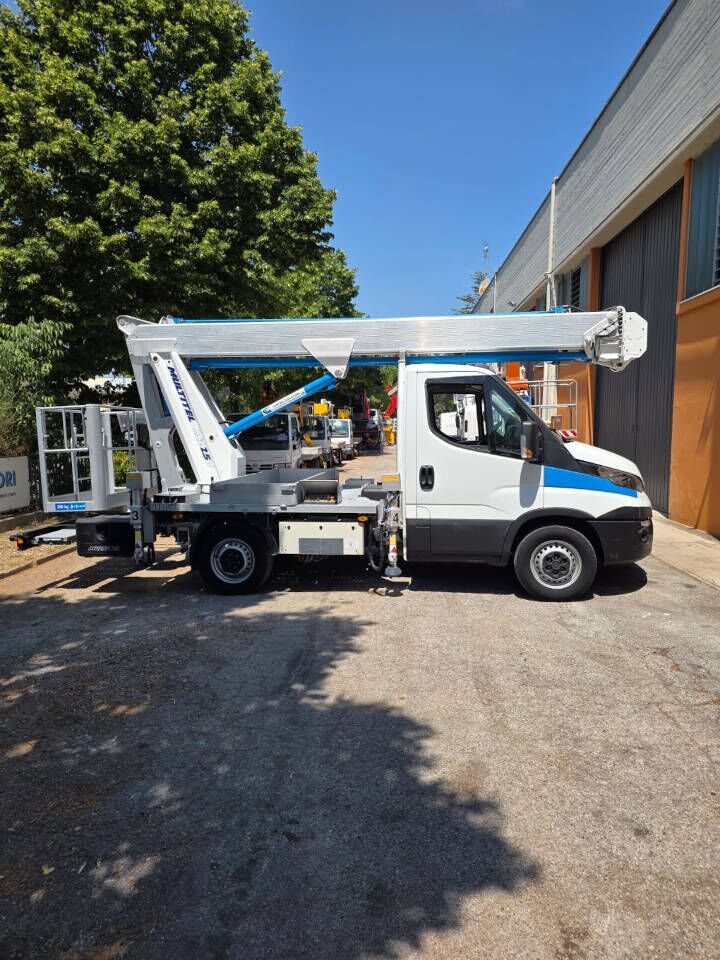 MULTITEL MZ 250 J - Truck mounted aerial platform: picture 1 MULTITEL MZ 250 J - Truck mounted aerial platform: picture 1