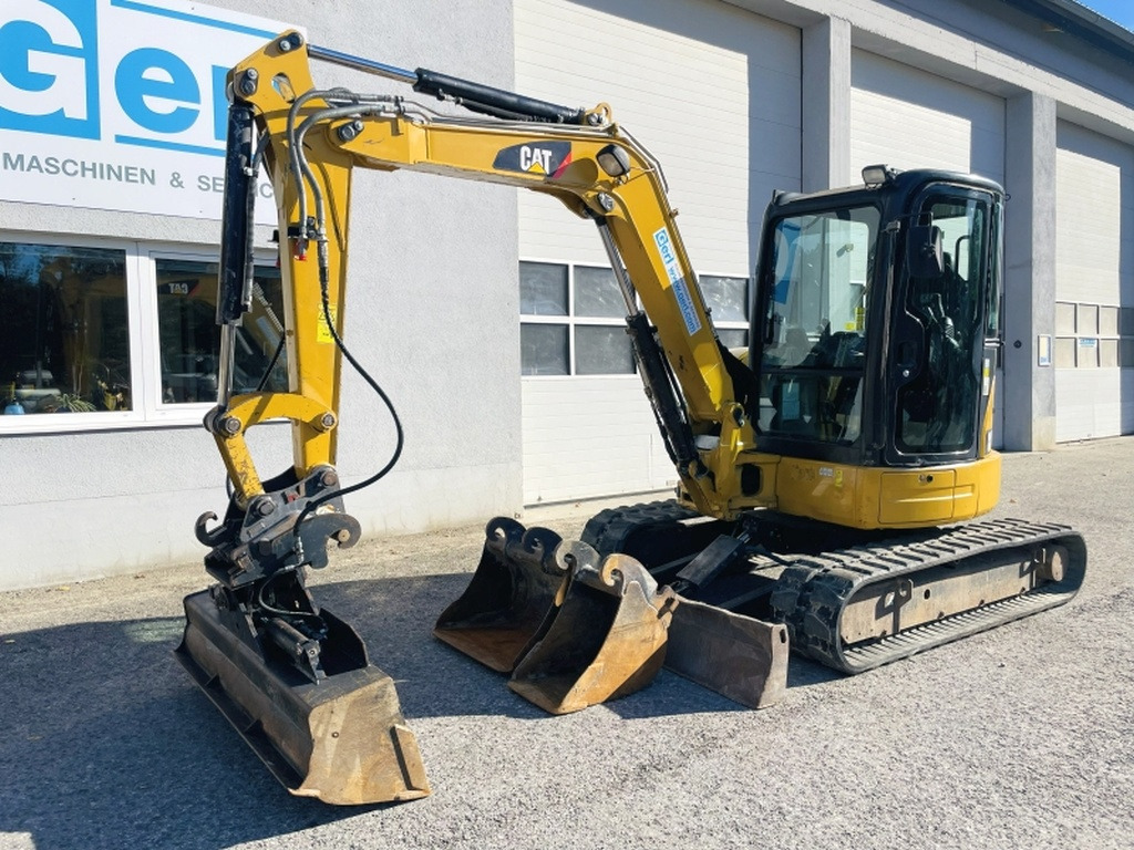 Caterpillar 305E CR (4086) - Mini excavator: picture 3 Caterpillar 305E CR (4086) - Mini excavator: picture 3