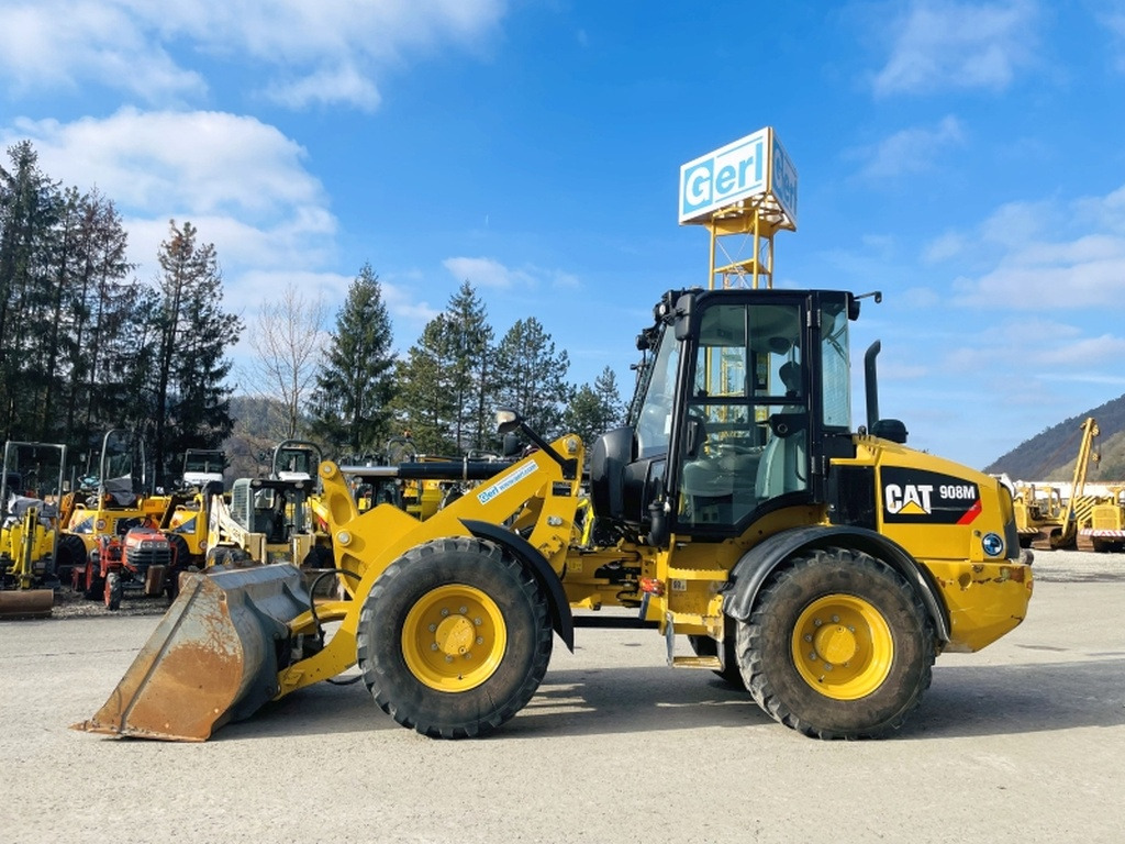 Caterpillar 908M (3927) - Wheel loader: picture 1 Caterpillar 908M (3927) - Wheel loader: picture 1