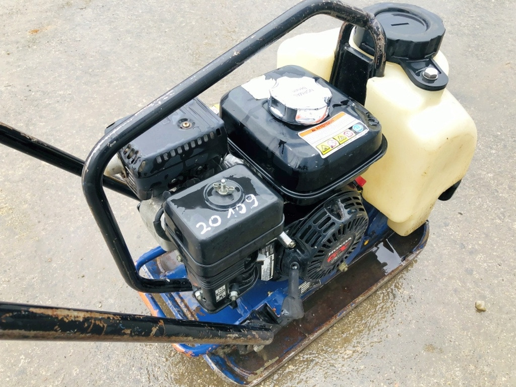 Diverses MIKASA MVCF60HVAS (3931) - Vibratory plate: picture 2 Diverses MIKASA MVCF60HVAS (3931) - Vibratory plate: picture 2