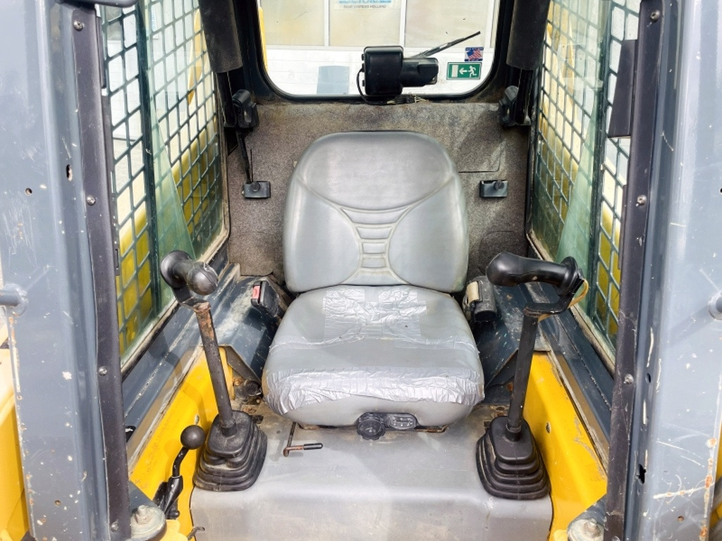 Gehl R135 (4068) - Skid steer loader: picture 5 Gehl R135 (4068) - Skid steer loader: picture 5