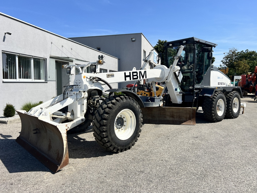HBM Bomag BG 190TA-4 (111673) - Grader: picture 3 HBM Bomag BG 190TA-4 (111673) - Grader: picture 3