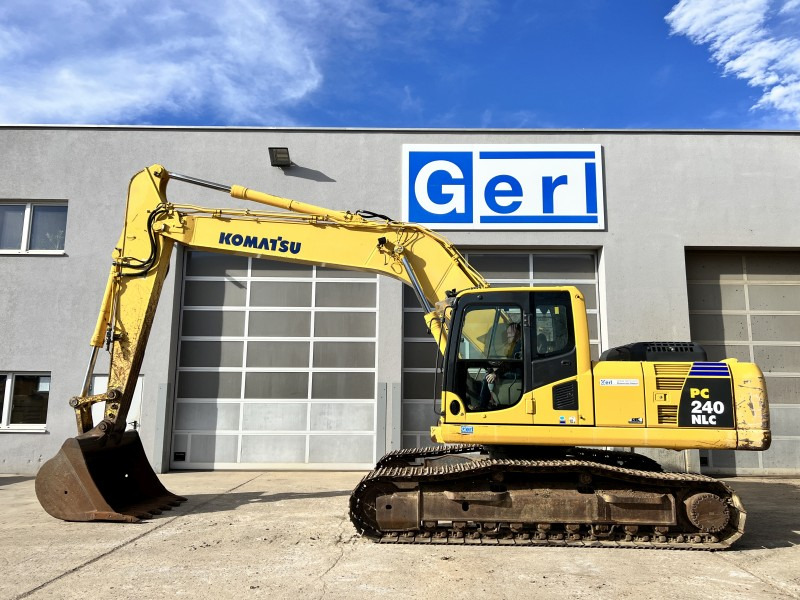 Komatsu PC 240-8 NLC (110815) - Crawler excavator: picture 1 Komatsu PC 240-8 NLC (110815) - Crawler excavator: picture 1