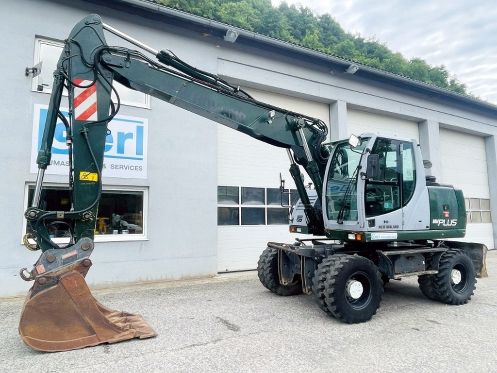 New Holland MH Plus (4054) - Wheel excavator: picture 4 New Holland MH Plus (4054) - Wheel excavator: picture 4