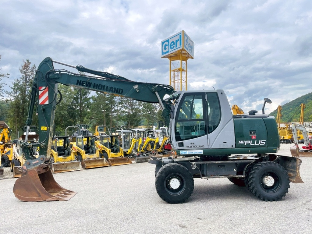 New Holland MH Plus (4054) - Wheel excavator: picture 1 New Holland MH Plus (4054) - Wheel excavator: picture 1