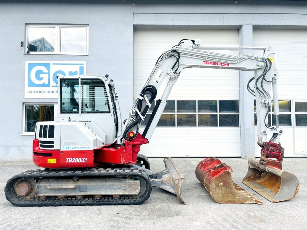 Takeuchi TB280FR (4002) - Mini excavator: picture 2 Takeuchi TB280FR (4002) - Mini excavator: picture 2