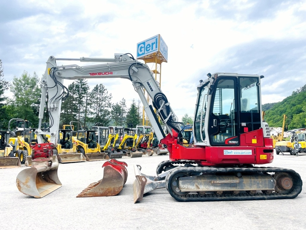 Takeuchi TB280FR (4002) - Mini excavator: picture 1 Takeuchi TB280FR (4002) - Mini excavator: picture 1