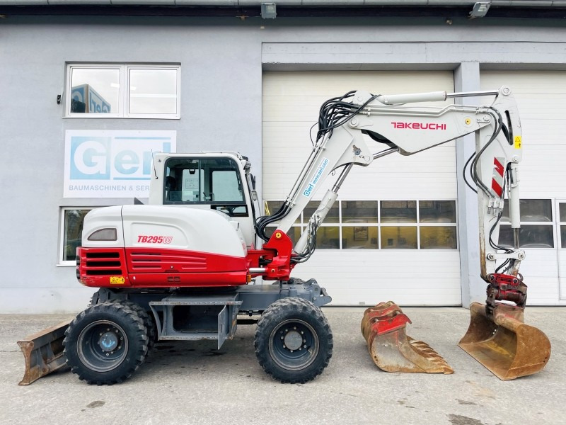 Takeuchi TB295W (3750) - Wheel excavator: picture 3 Takeuchi TB295W (3750) - Wheel excavator: picture 3