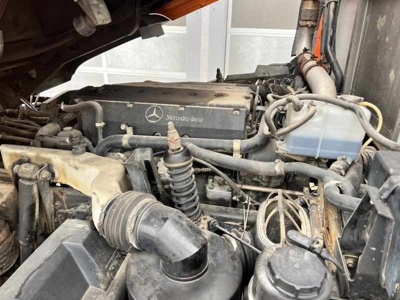 Snow removal vehicle U U 400 L (110739): picture 11