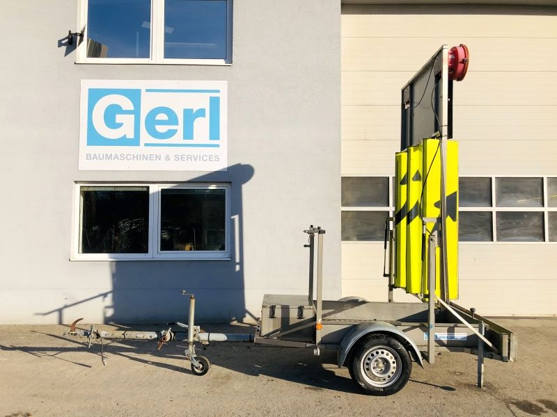 Verschiedenes Bucharts RMS2000 (3029) - Construction equipment, Trailer: picture 2 Verschiedenes Bucharts RMS2000 (3029) - Construction equipment, Trailer: picture 2