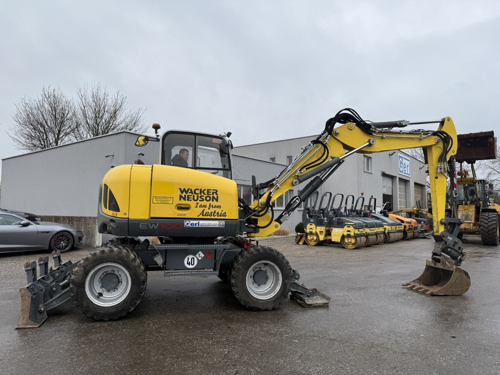 Wacker Neuson EW 100 (111768) - Wheel excavator: picture 4 Wacker Neuson EW 100 (111768) - Wheel excavator: picture 4