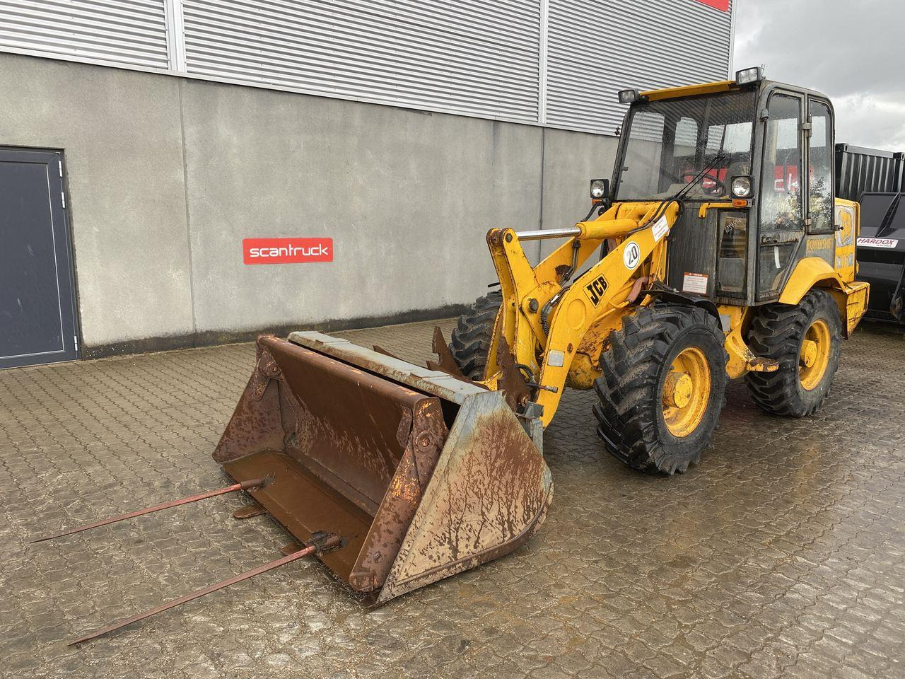 JCB 407 - Compact loader: picture 1 JCB 407 - Compact loader: picture 1