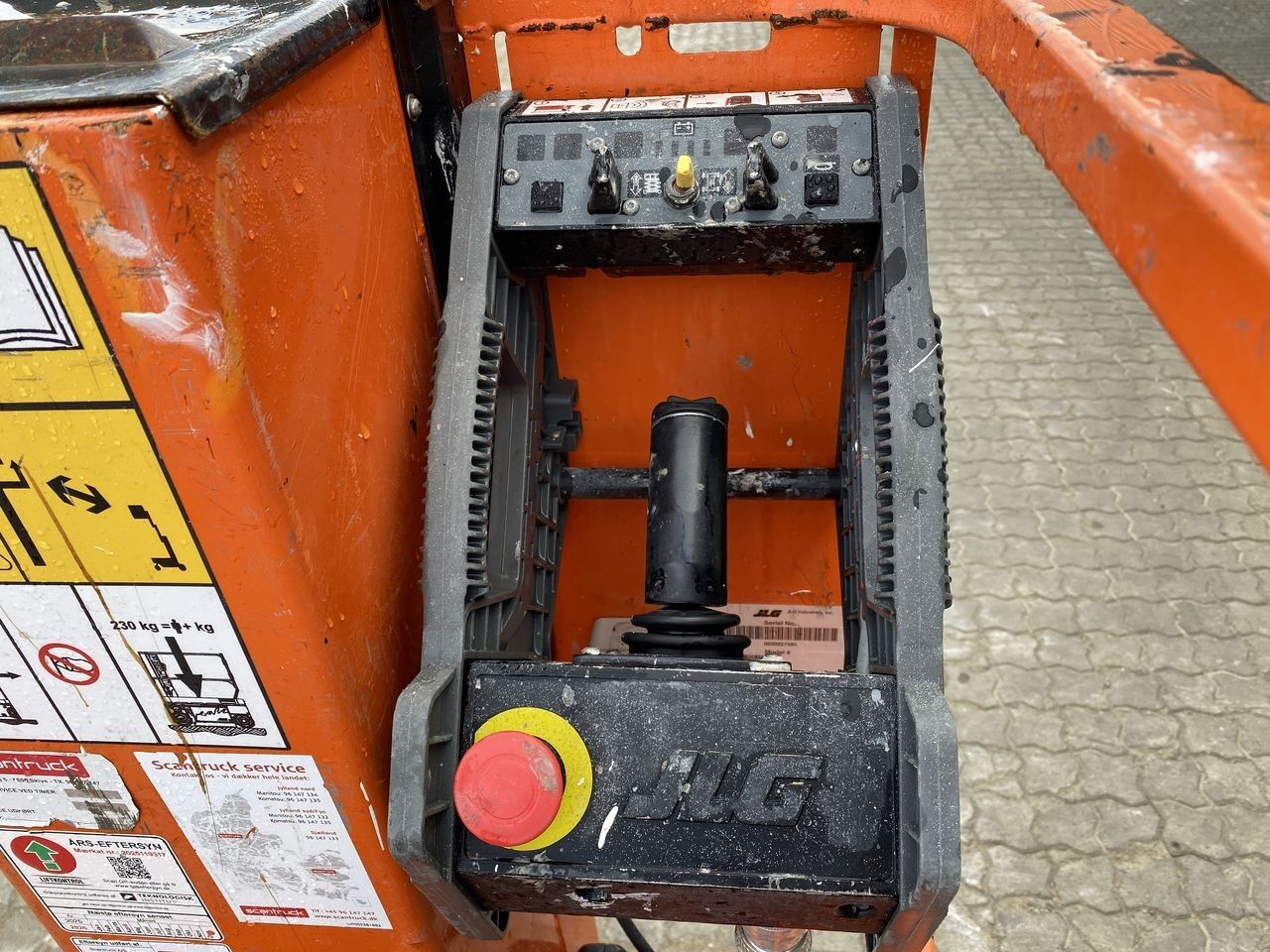JLG 1230ES - Vertical mast lift: picture 3 JLG 1230ES - Vertical mast lift: picture 3