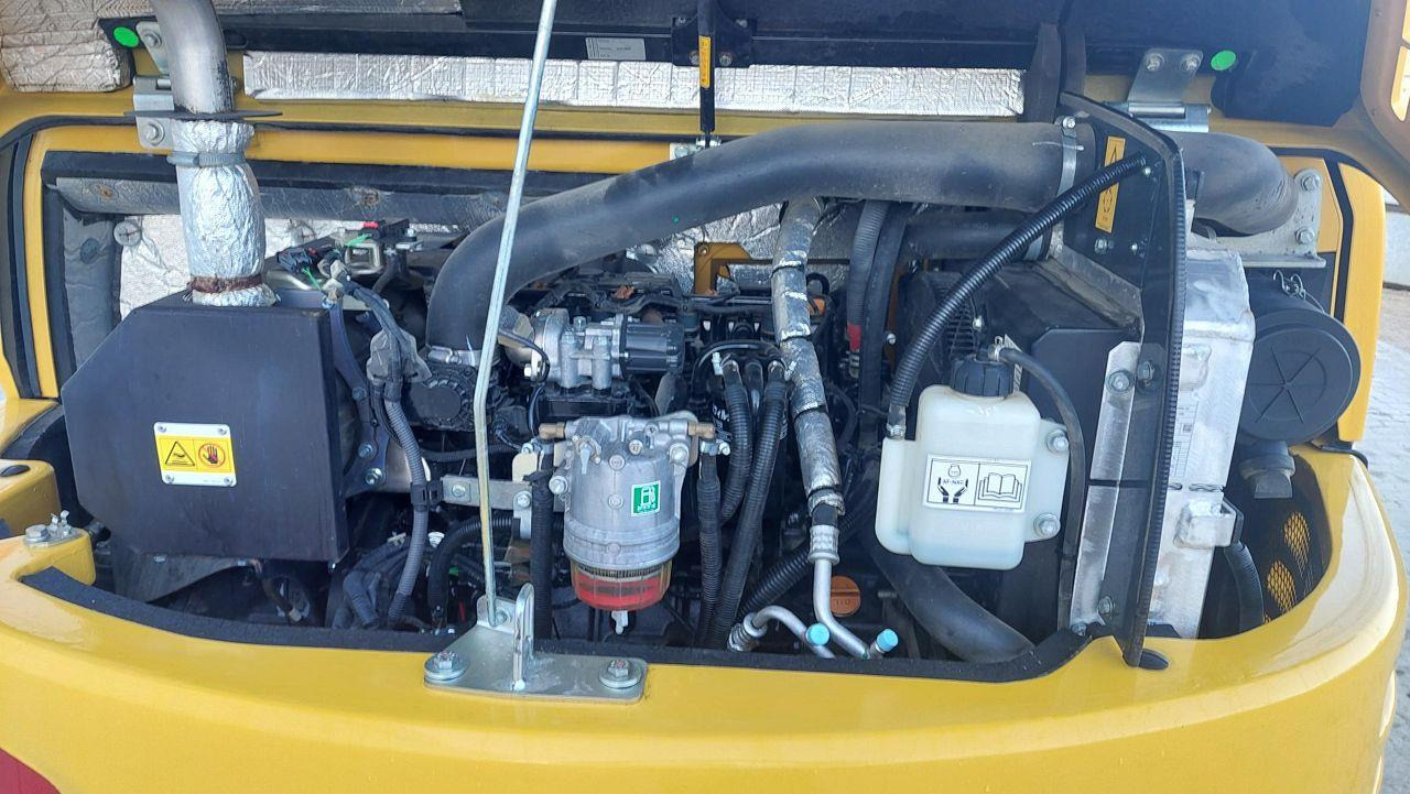 Komatsu PC80MR-5EO - Mini excavator: picture 5 Komatsu PC80MR-5EO - Mini excavator: picture 5