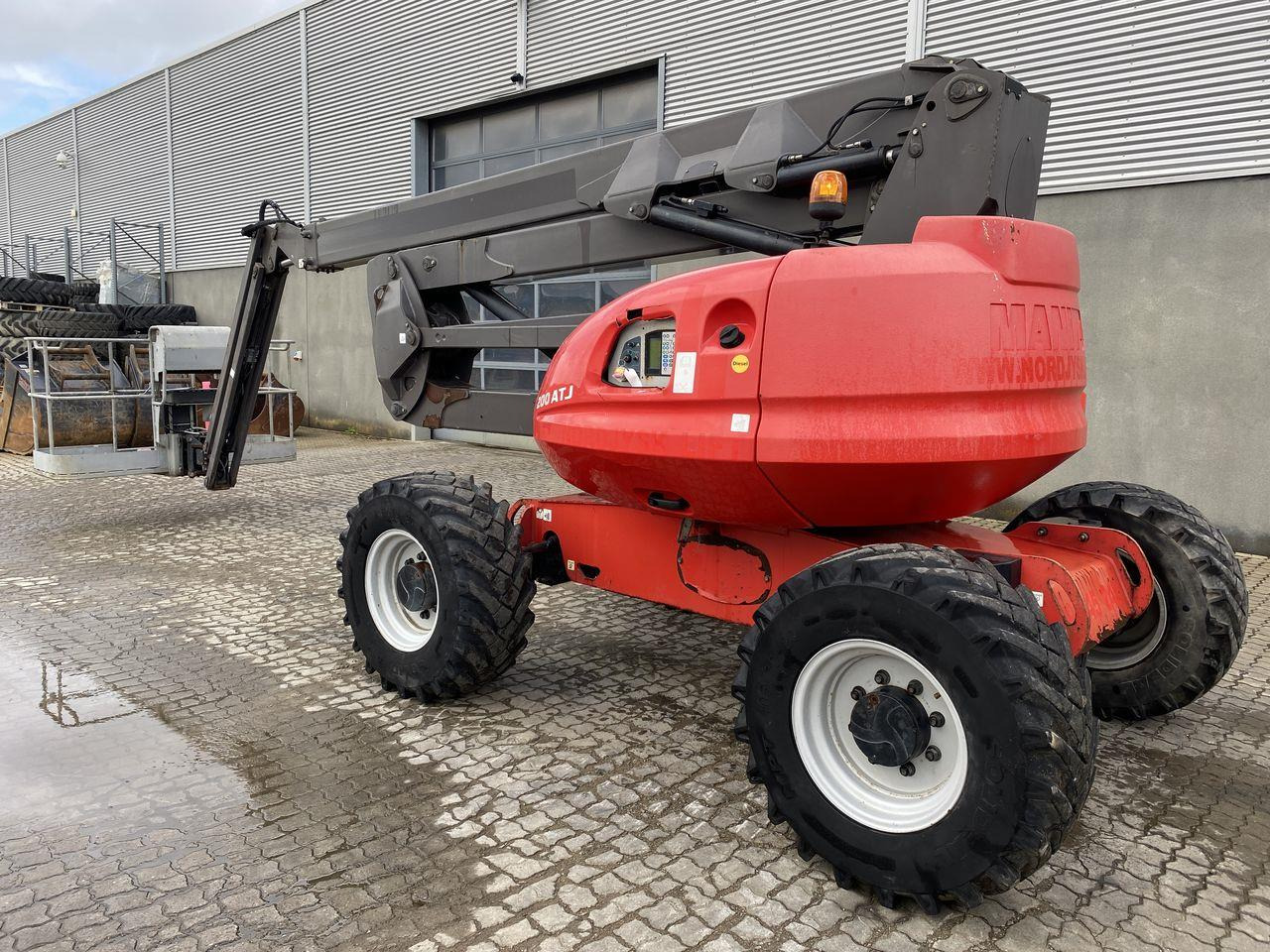 Manitou 200ATJ RC - Articulated boom: picture 2 Manitou 200ATJ RC - Articulated boom: picture 2