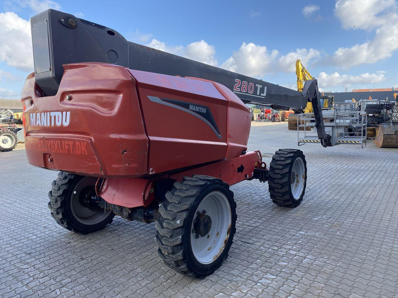 Manitou 280TJ - Telescopic boom: picture 4 Manitou 280TJ - Telescopic boom: picture 4
