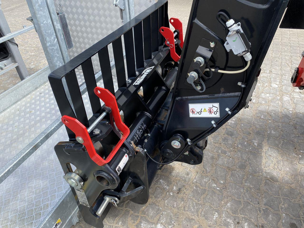 Telescopic handler Manitou MT1840A ST5: picture 9