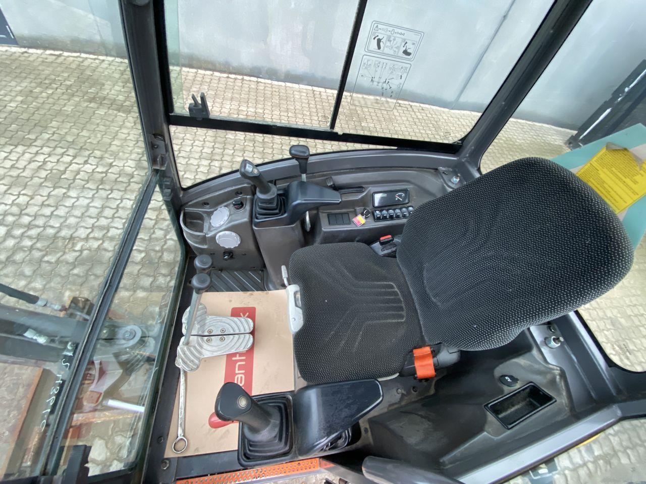 Volvo EC18D - Mini excavator: picture 3 Volvo EC18D - Mini excavator: picture 3